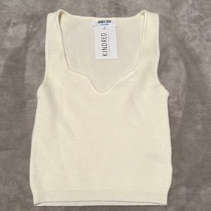 kindred top size small